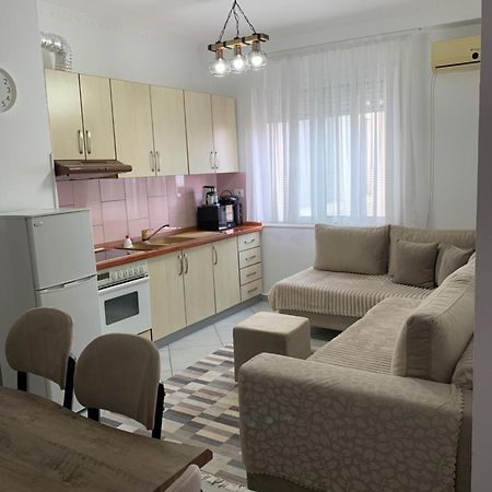 Ridi'S Comfort Apartment 2 Shkodër Екстериор снимка