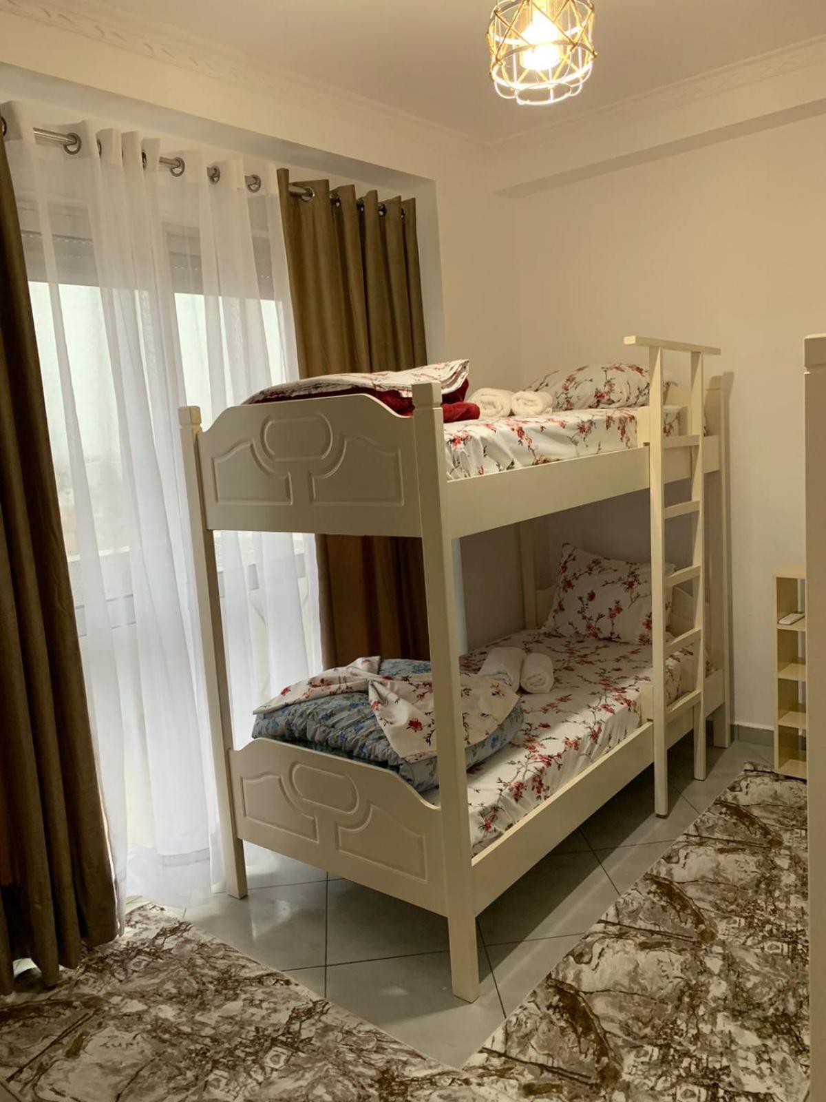 Ridi'S Comfort Apartment 2 Shkodër Екстериор снимка