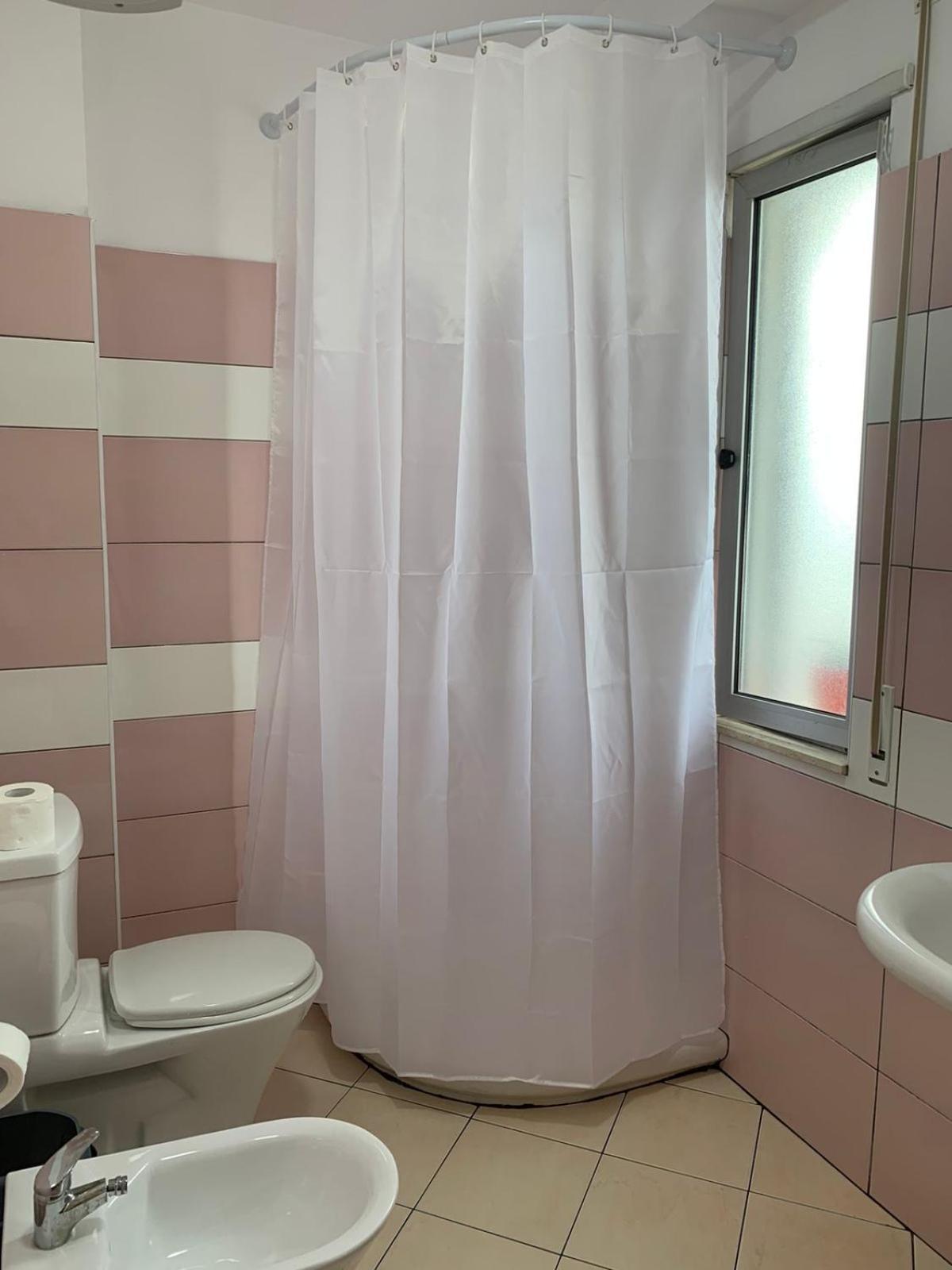 Ridi'S Comfort Apartment 2 Shkodër Екстериор снимка